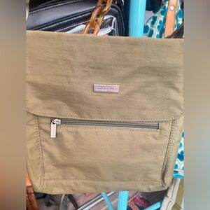 Baggallini Olive Green Everyday Backpack